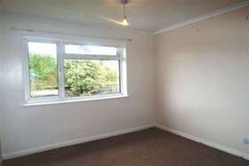 1 Bedroom Flat
