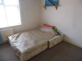 3 Bedroom Semi-Detac...