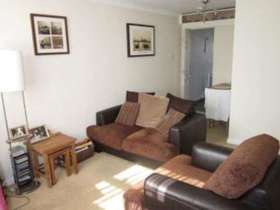 1 Bedroom Maisonette