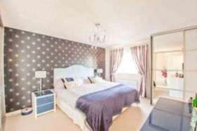 4 Bedroom Semi-Detac...