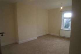 4 Bedroom Semi-Detac...