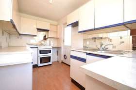 3 Bedroom Semi-Detac...