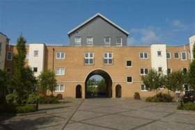 2 Bedroom Flat
