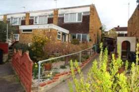 2 Bedroom End of Ter...