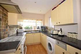 3 Bedroom Semi-Detac...