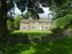 6 Bedroom Detached