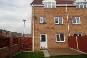 3 Bedroom End of Ter...