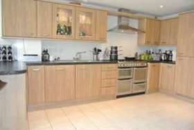 3 Bedroom Semi-Detac...