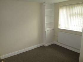 1 Bedroom Flat