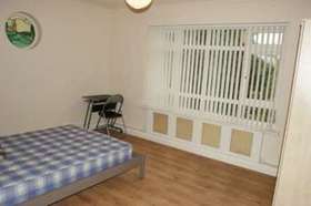 4 Bedroom Semi-Detac...