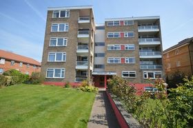 1 Bedroom Flat