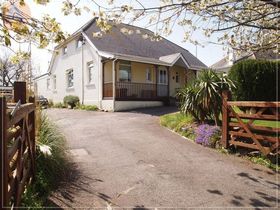 5&nbsp;Bedroom&nbsp;Detached