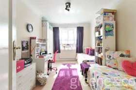 2 Bedroom Flat