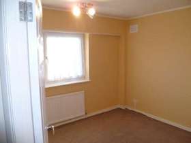 2 Bedroom Maisonette