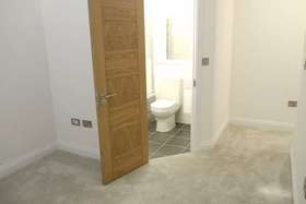 2 Bedroom Flat