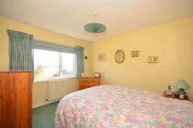 4 Bedroom Semi-Detac...