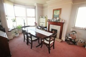 3 Bedroom Semi-Detac...