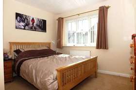 3 Bedroom Semi-Detac...