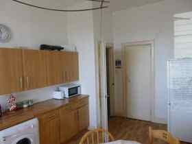 5 Bedroom Flat