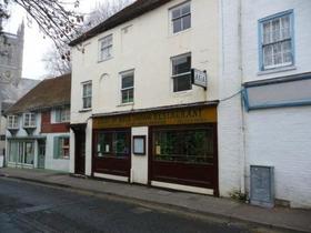 High Street  Andover, SP10 1NE