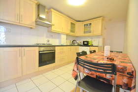 4&nbsp;Bedroom&nbsp;Flat