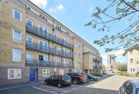 1 Bedroom Flat