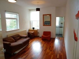 1 Bedroom Flat