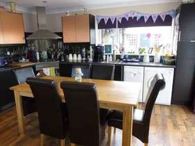 3 Bedroom Semi-Detac...