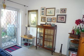 4 Bedroom Semi-Detac...