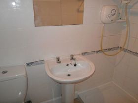 1 Bedroom Flat