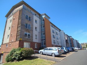 2 Bedroom Flat