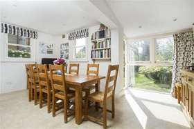 7&nbsp;Bedroom&nbsp;Detached