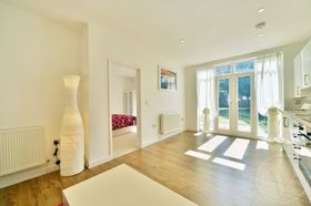 1 Bedroom Flat