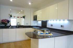 1 Bedroom Flat