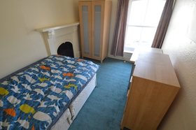 1 Bedroom House Shar...