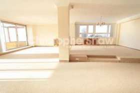 4&nbsp;Bedroom&nbsp;Flat