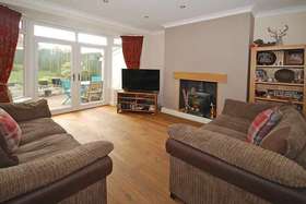 4 Bedroom Semi-Detac...