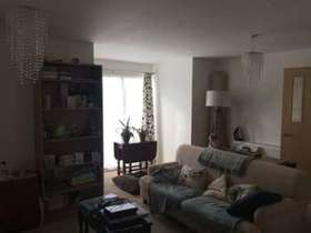 2 Bedroom Flat