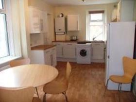 6 Bedroom Detached