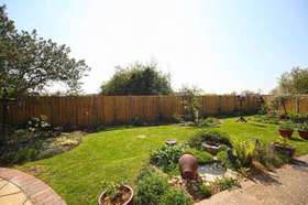 4&nbsp;Bedroom&nbsp;Semi-Detac...