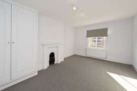 5 Bedroom Terraced