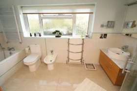 4 Bedroom Semi-Detac...