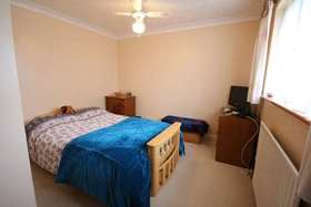 3 Bedroom Semi-Detac...