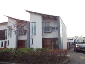 3 Bedroom End of Ter...