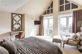 6 Bedroom Detached
