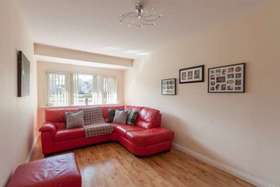 5&nbsp;Bedroom&nbsp;Detached