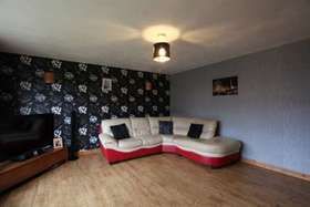 3 Bedroom End of Ter...