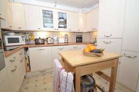 2 Bedroom Flat