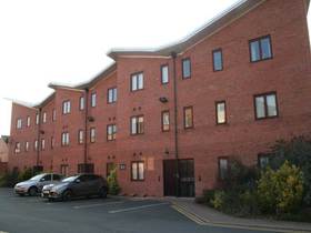 1 Bedroom Flat