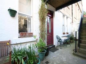 2 Bedroom Flat